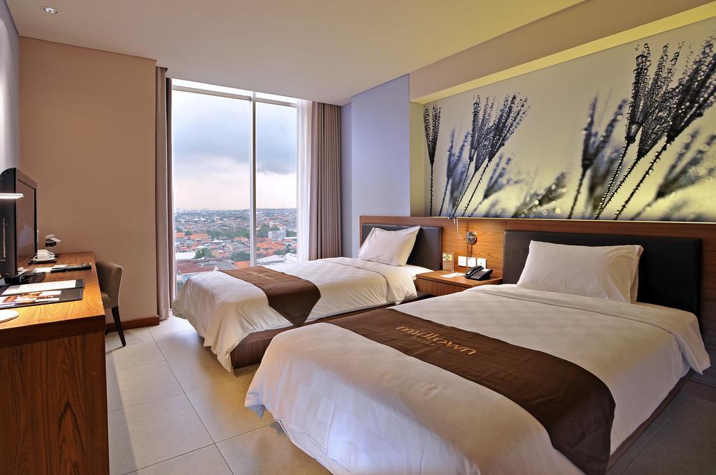 Midtown Hotel Surabaya Esterno foto