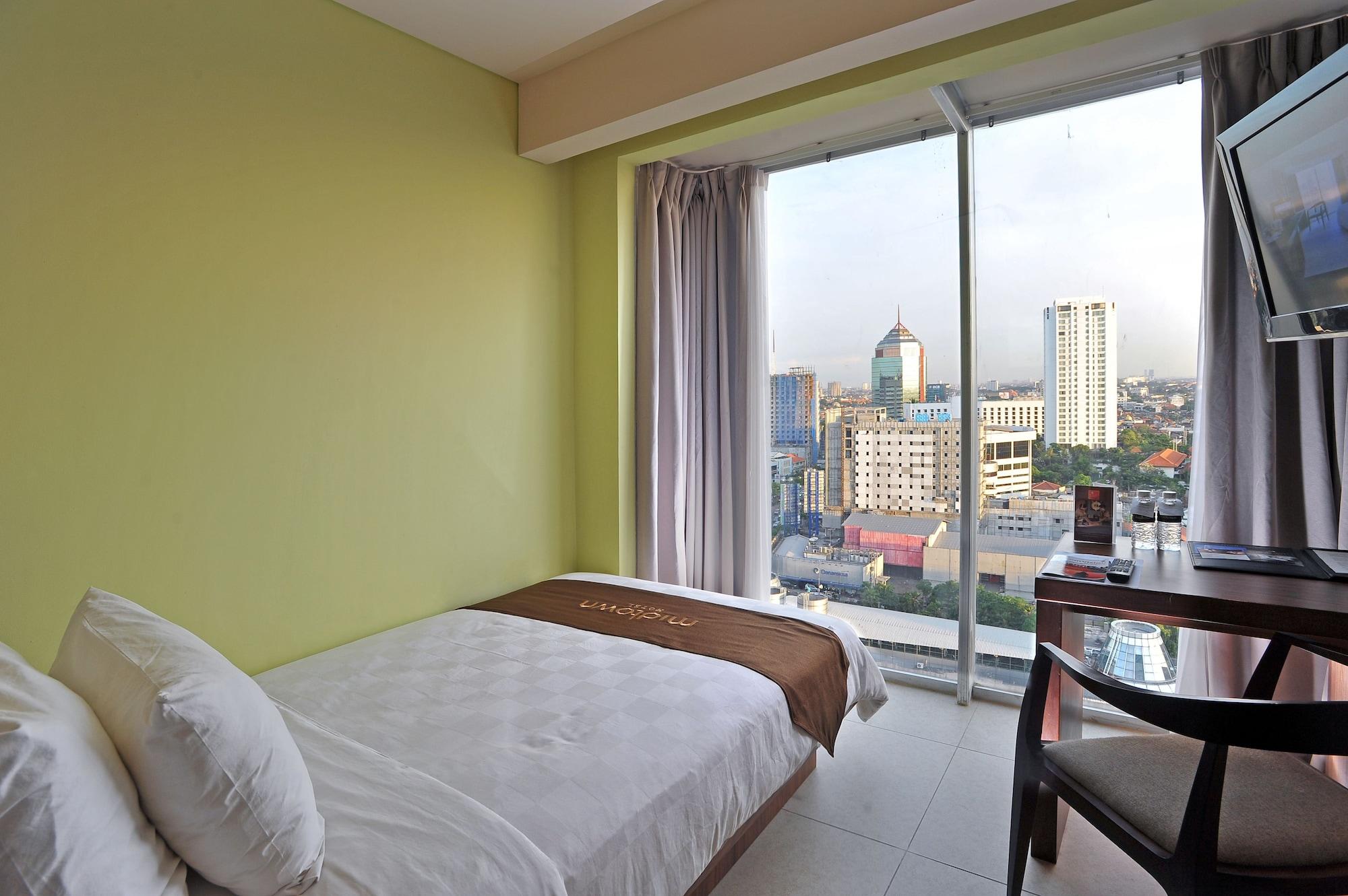 Midtown Hotel Surabaya Esterno foto