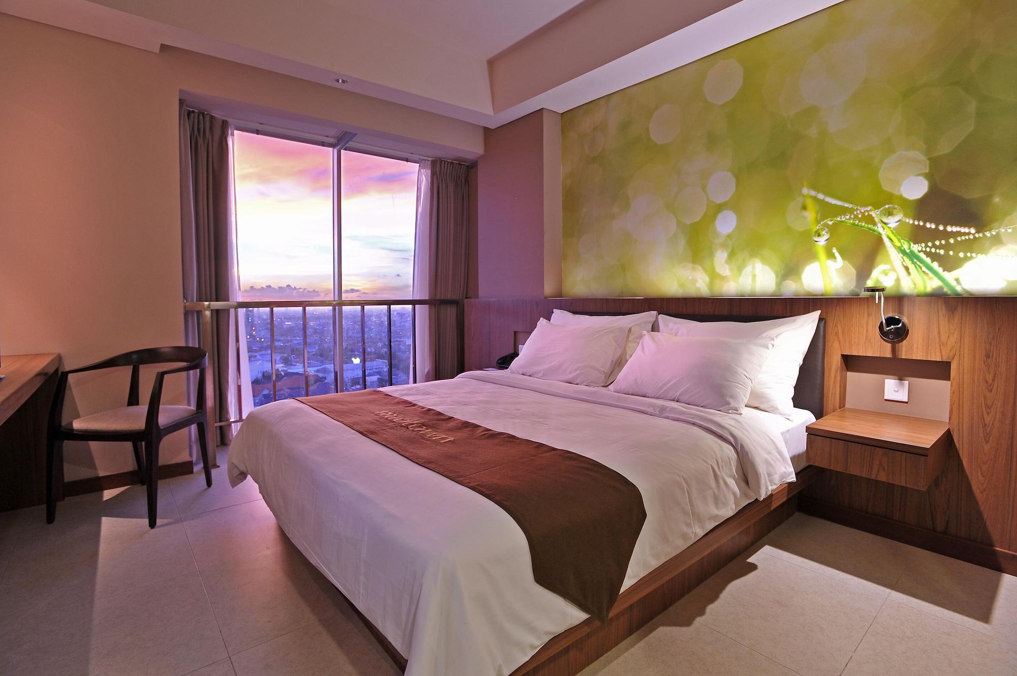 Midtown Hotel Surabaya Esterno foto