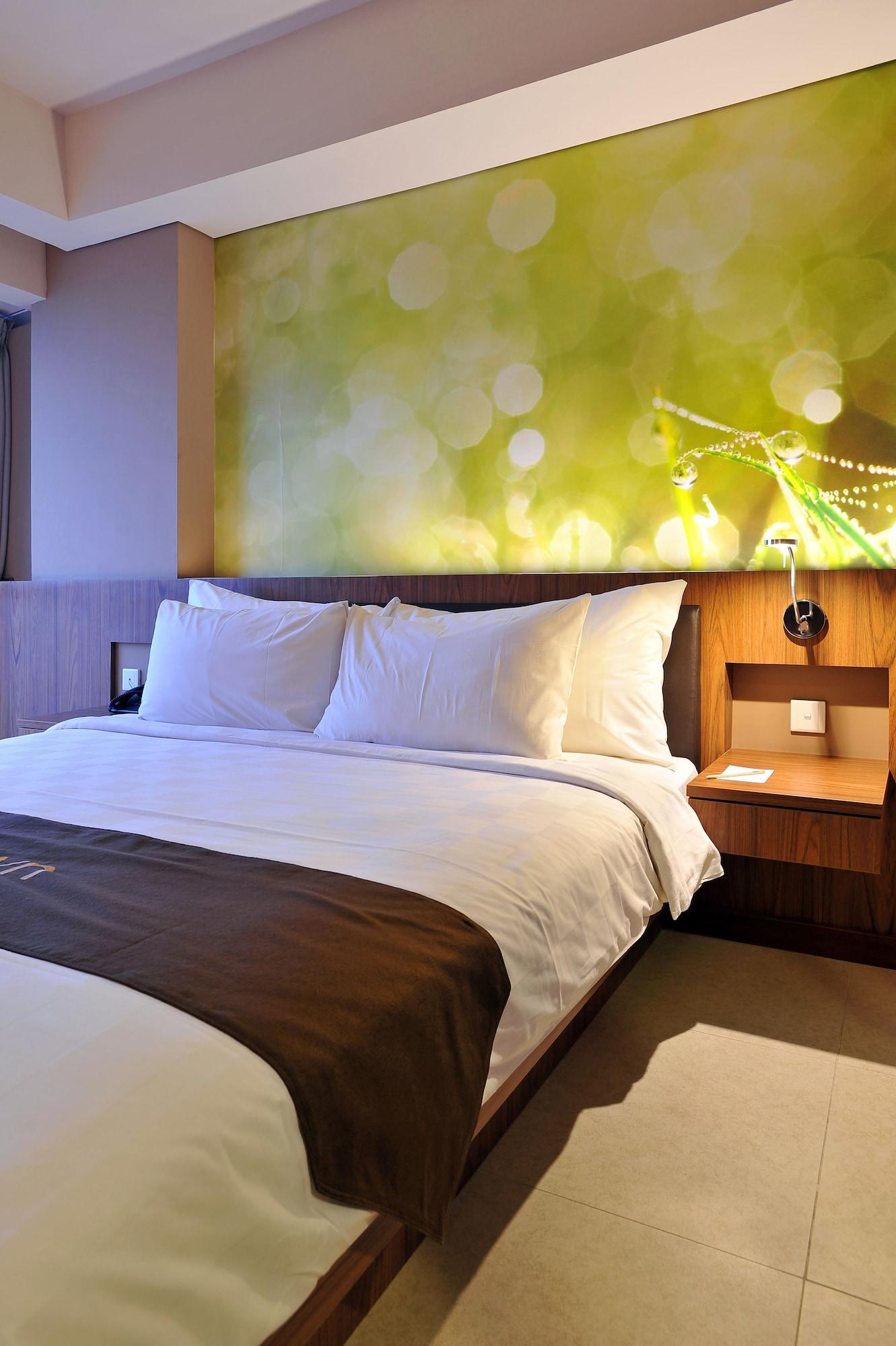 Midtown Hotel Surabaya Esterno foto
