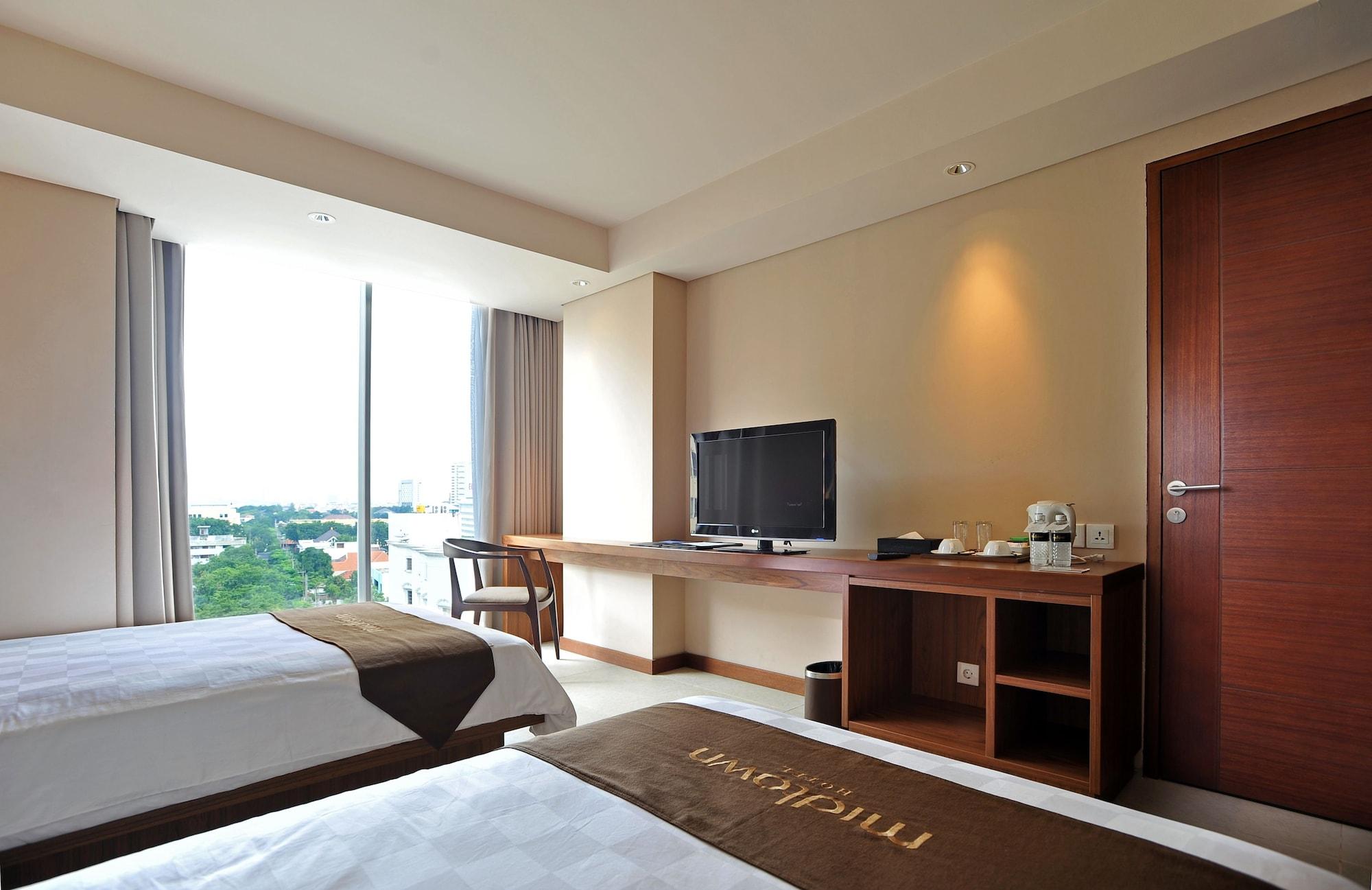Midtown Hotel Surabaya Esterno foto